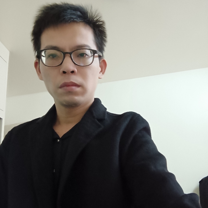 惆怅的第一张照片--华安相亲网