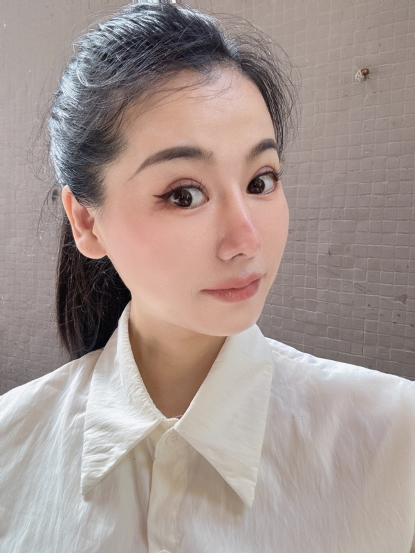金莉的第二张照片--华安相亲网