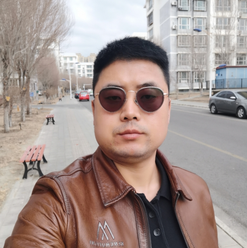 月下听风的第一张照片--华安相亲网