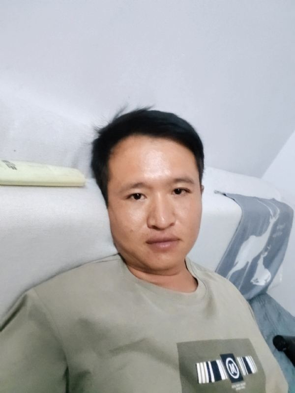 陌生人的第三张照片--华安相亲网