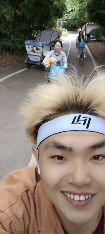 求安稳的第一张照片--华安相亲网