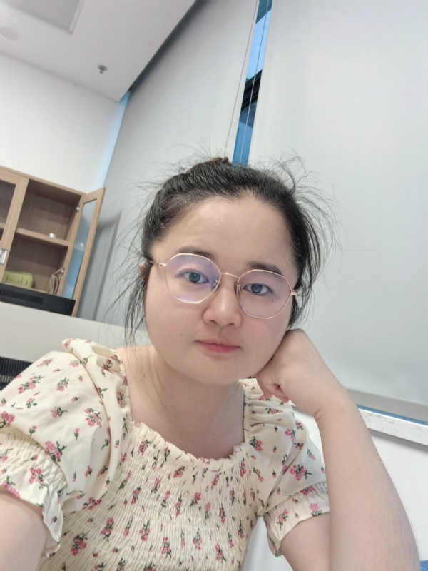 盼盼的第一张照片--华安相亲网
