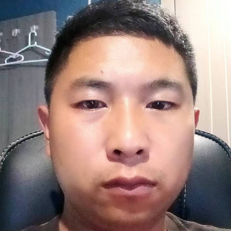 孤独的人的第一张照片--华安相亲网