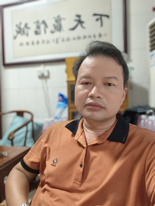 自强不息的第一张照片--华安相亲网