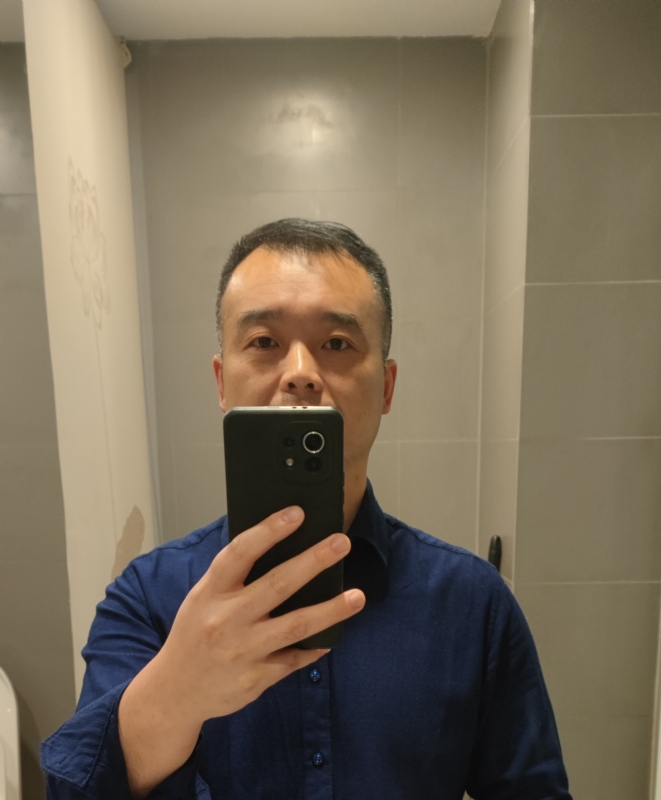 风继续吹的第一张照片--华安相亲网