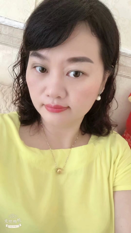 微笑的第一张照片--华安相亲网